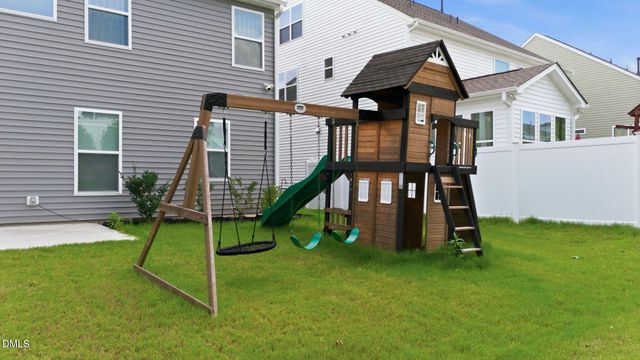 1516 Willbrook Drive, Fuquay Varina, NC 27526