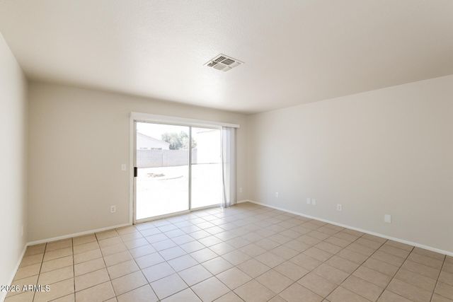 8717 W BOBBY LOPEZ Drive, Tolleson, AZ 85353