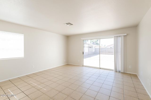 8717 W BOBBY LOPEZ Drive, Tolleson, AZ 85353