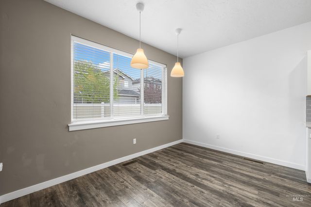 2068 W Bella Lane, Nampa, ID 83651