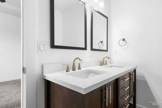 2068 W Bella Lane, Nampa, ID 83651