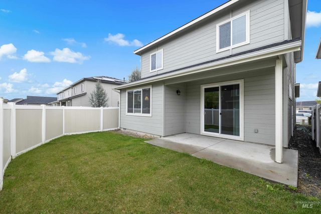 2068 W Bella Lane, Nampa, ID 83651