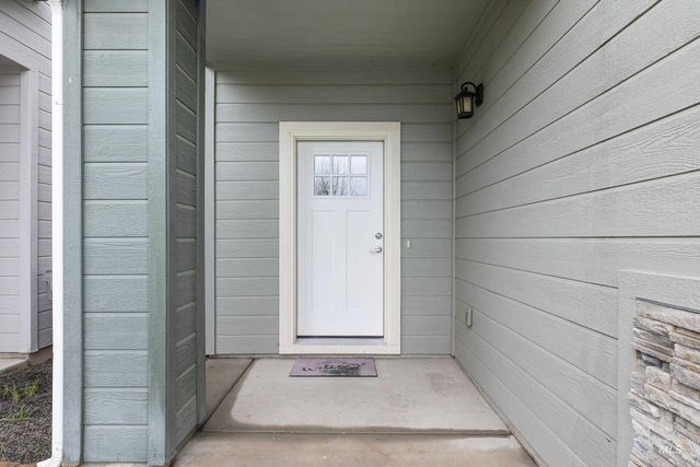 2068 W Bella Lane, Nampa, ID 83651