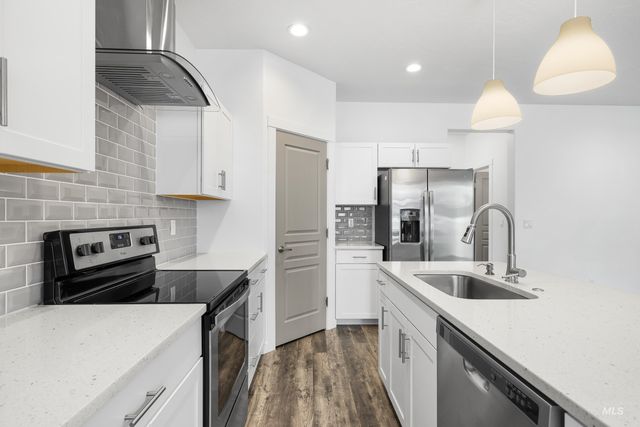 2068 W Bella Lane, Nampa, ID 83651