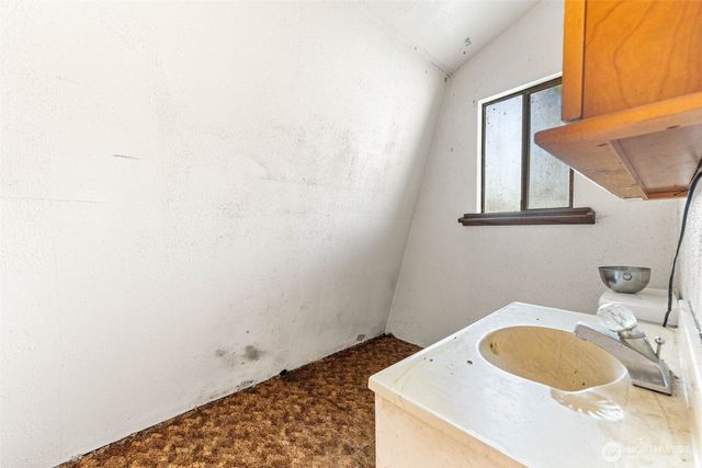 1310 NE Collins Lake Drive, Tahuya, WA 98588