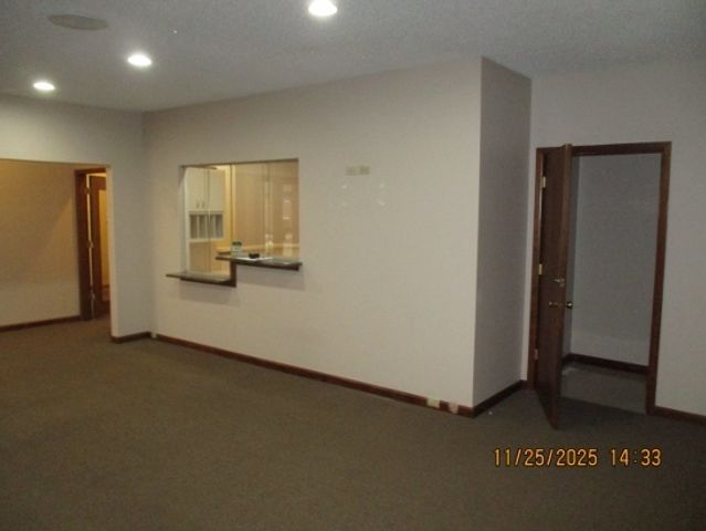 302 N Hammes Avenue 3, Joliet, IL 60435