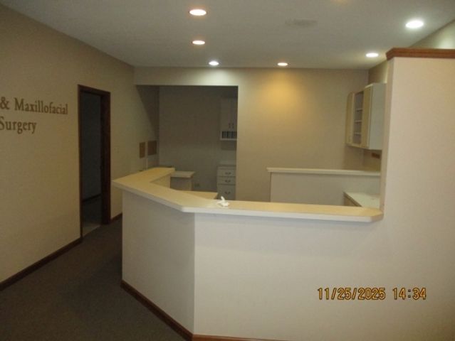 302 N Hammes Avenue 3, Joliet, IL 60435