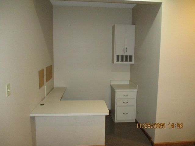 302 N Hammes Avenue 3, Joliet, IL 60435