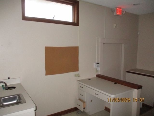 302 N Hammes Avenue 3, Joliet, IL 60435