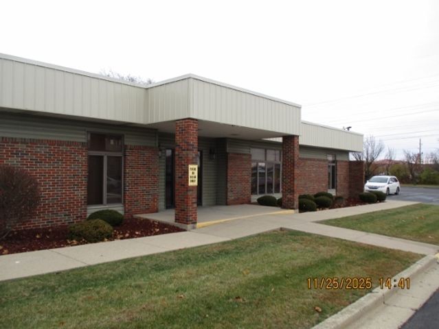 302 N Hammes Avenue 3, Joliet, IL 60435