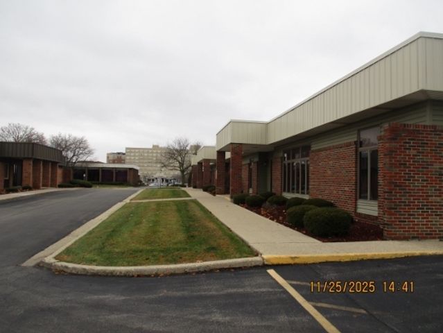 302 N Hammes Avenue 3, Joliet, IL 60435