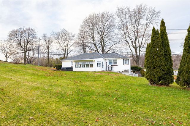 6917 Pittsford Palmyra Road, Perinton, NY 14450