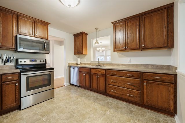 6917 Pittsford Palmyra Road, Perinton, NY 14450