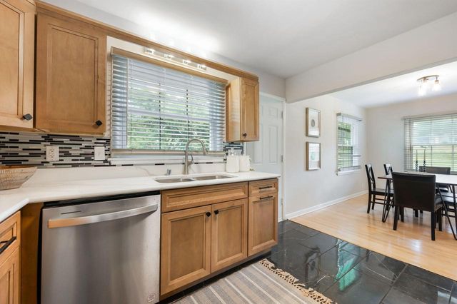 13460 Tremont STREET, Brookfield, WI 53005