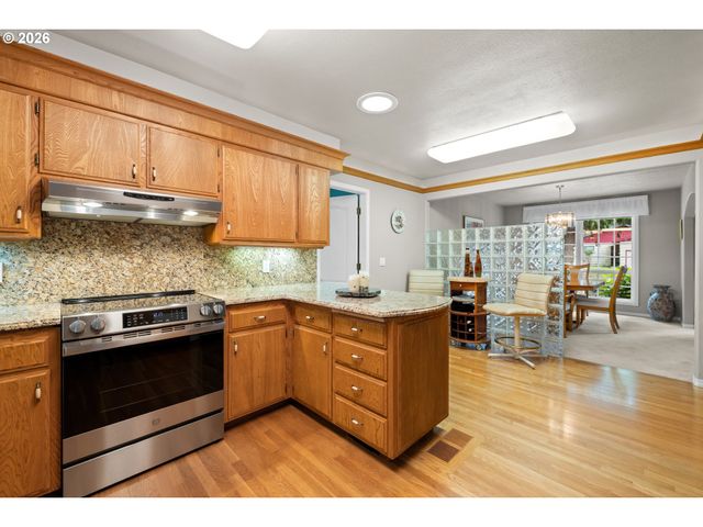1735 Ne 169TH Ave, Portland, OR 97230