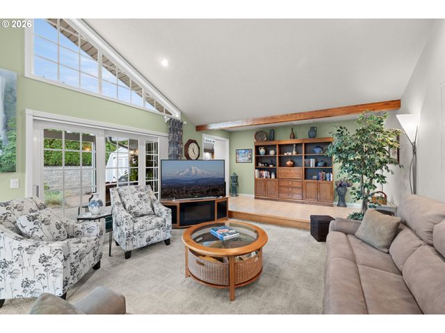 1735 Ne 169TH Ave, Portland, OR 97230