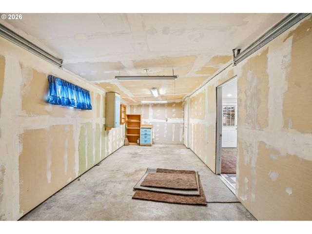 720 Se 7TH St, Gresham, OR 97080