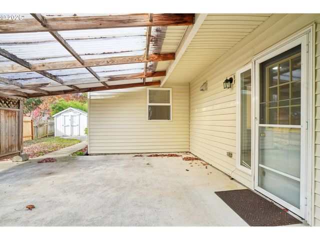 720 Se 7TH St, Gresham, OR 97080