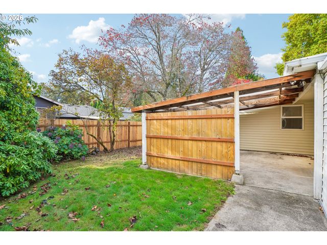 720 Se 7TH St, Gresham, OR 97080