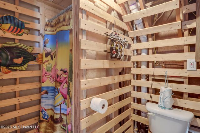 6110 Kiowa Street, Kiln, MS 39556