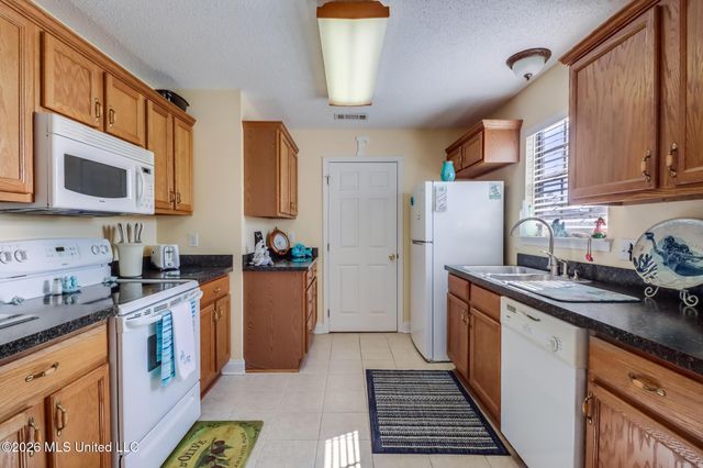 6110 Kiowa Street, Kiln, MS 39556