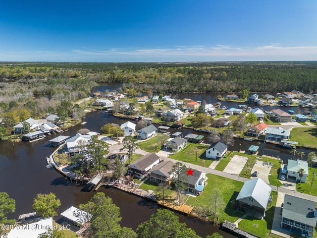 6110 Kiowa Street, Kiln, MS 39556