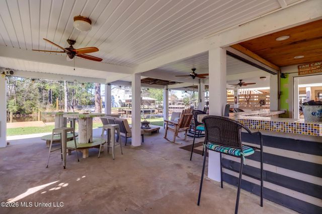 6110 Kiowa Street, Kiln, MS 39556