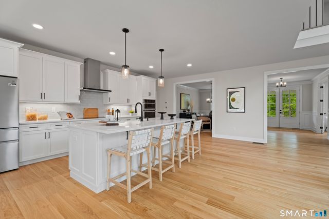 9 Twin Valley Road, East Lyme, CT 06333