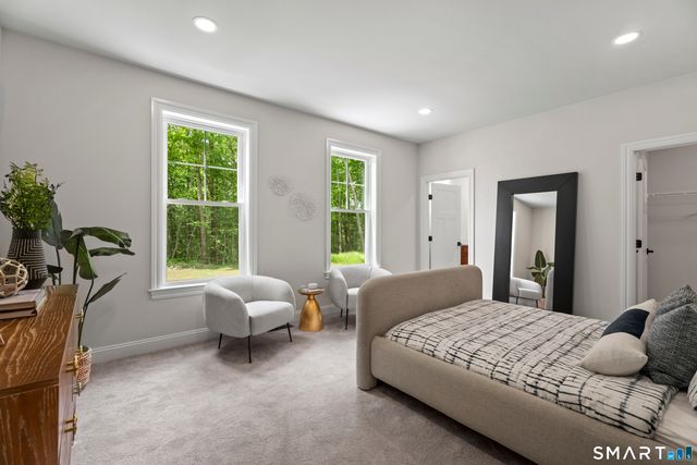 9 Twin Valley Road, East Lyme, CT 06333