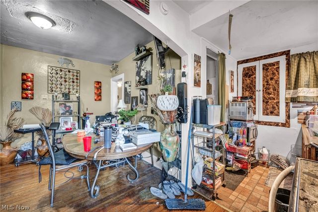 2127 W 100th Street, Cleveland, OH 44102