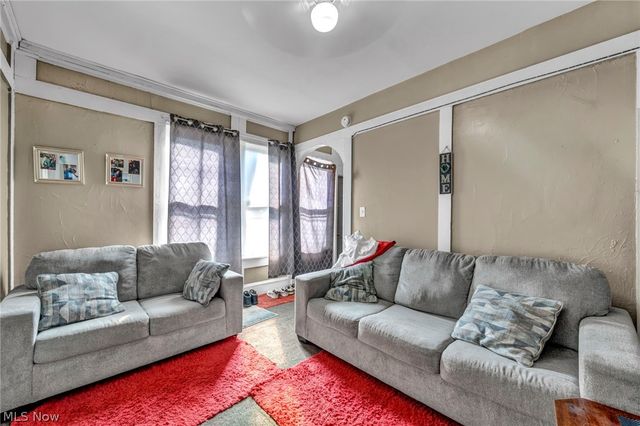 2127 W 100th Street, Cleveland, OH 44102