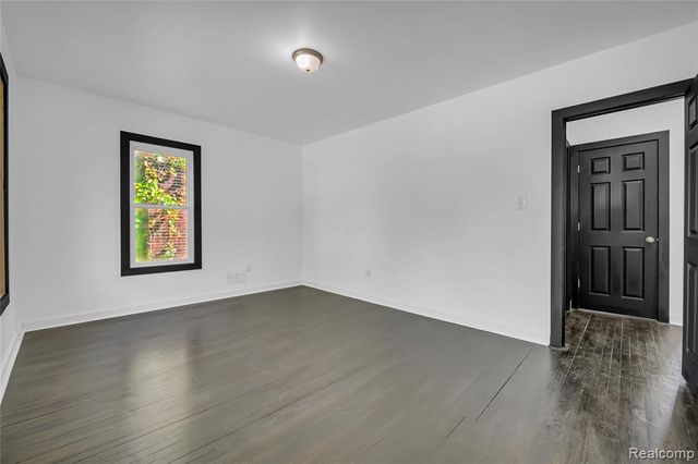154 McLean Mclean Street, Highland Park, MI 48203