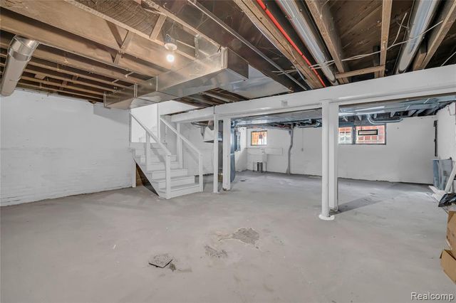 154 McLean Mclean Street, Highland Park, MI 48203