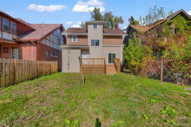 154 McLean Mclean Street, Highland Park, MI 48203