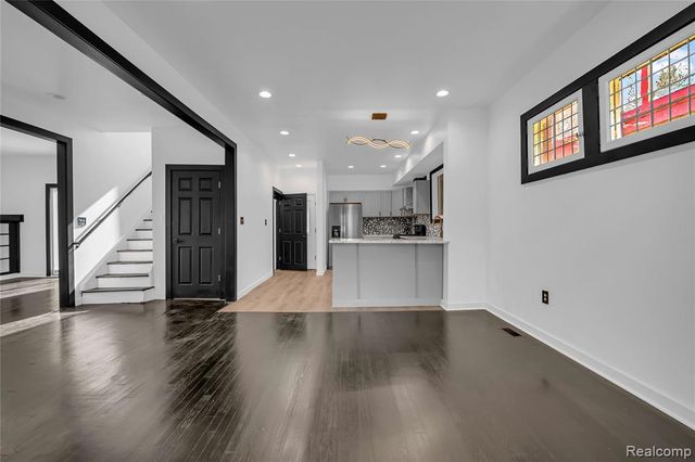 154 McLean Mclean Street, Highland Park, MI 48203