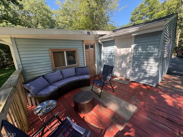 65 Upper Lake Dr, Wantage Twp., NJ 07461
