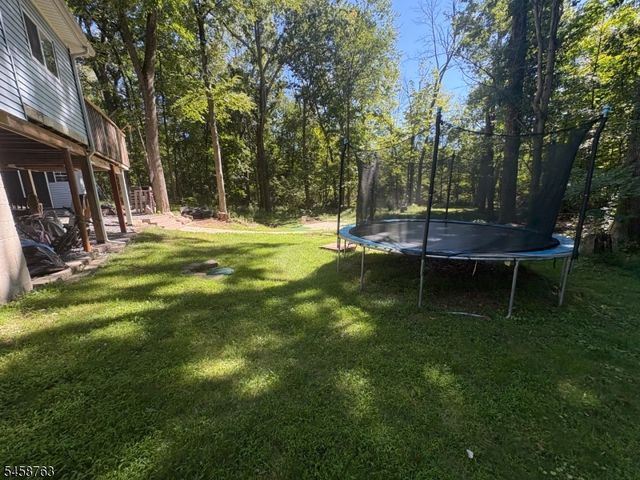 65 Upper Lake Dr, Wantage Twp., NJ 07461