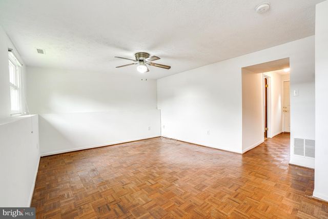16 CHATTERLY CT, Perry Hall, MD 21128