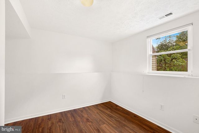 16 CHATTERLY CT, Perry Hall, MD 21128