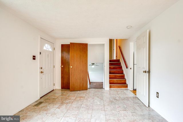 16 CHATTERLY CT, Perry Hall, MD 21128
