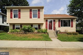 16 CHATTERLY CT, Perry Hall, MD 21128