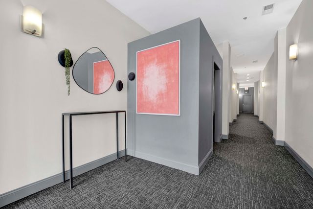23 N Green Street 303, Chicago, IL 60607