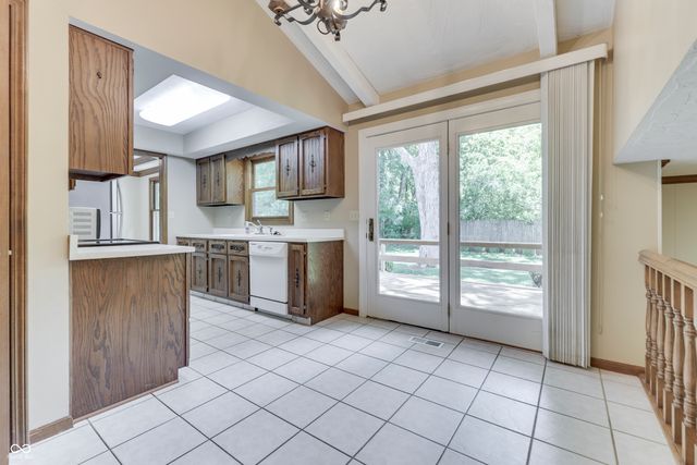 6843 Glacier Drive, Indianapolis, IN 46217