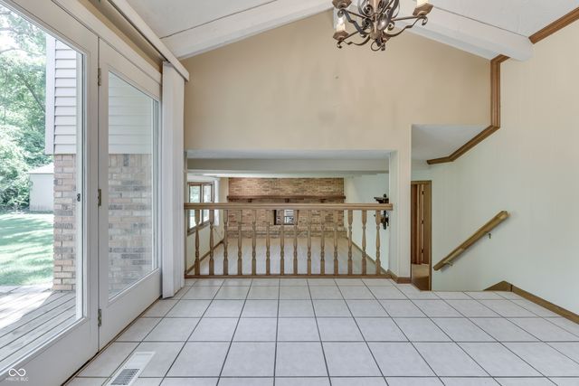 6843 Glacier Drive, Indianapolis, IN 46217