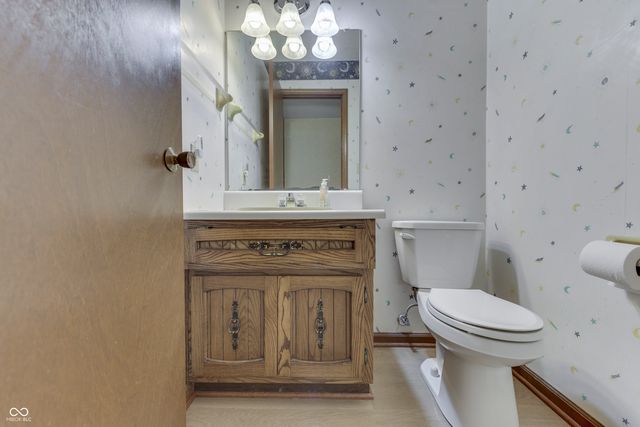 6843 Glacier Drive, Indianapolis, IN 46217