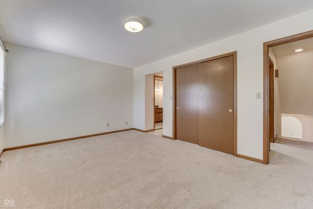 6843 Glacier Drive, Indianapolis, IN 46217