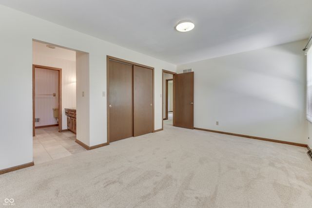 6843 Glacier Drive, Indianapolis, IN 46217