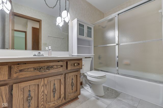 6843 Glacier Drive, Indianapolis, IN 46217