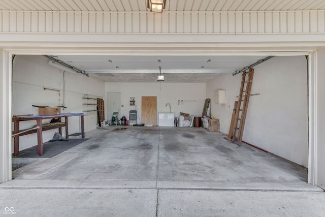 6843 Glacier Drive, Indianapolis, IN 46217
