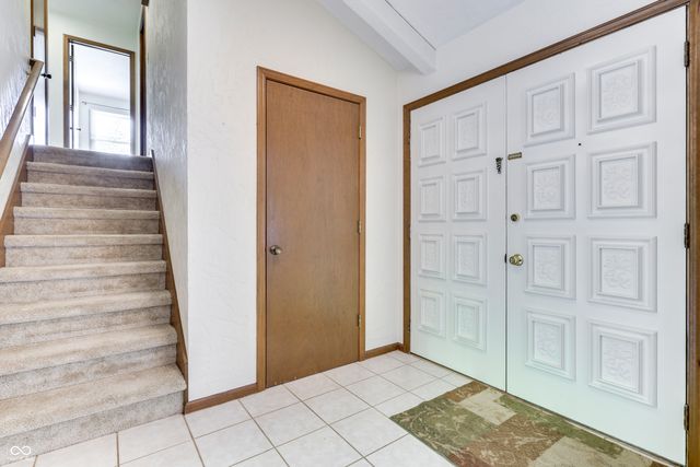 6843 Glacier Drive, Indianapolis, IN 46217